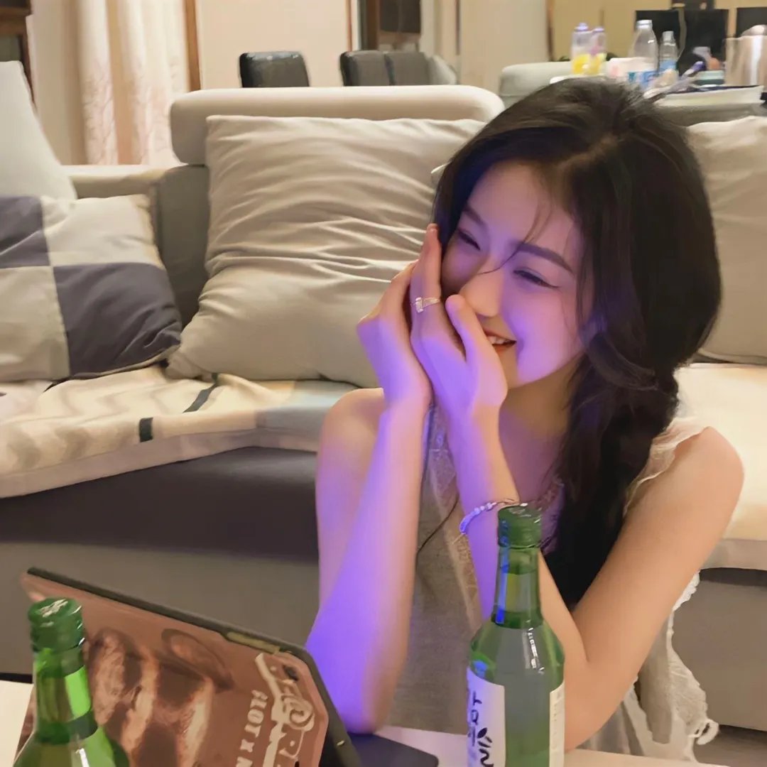 网红圈隐婚生子，双方工作室齐声否认，深夜持续发酵